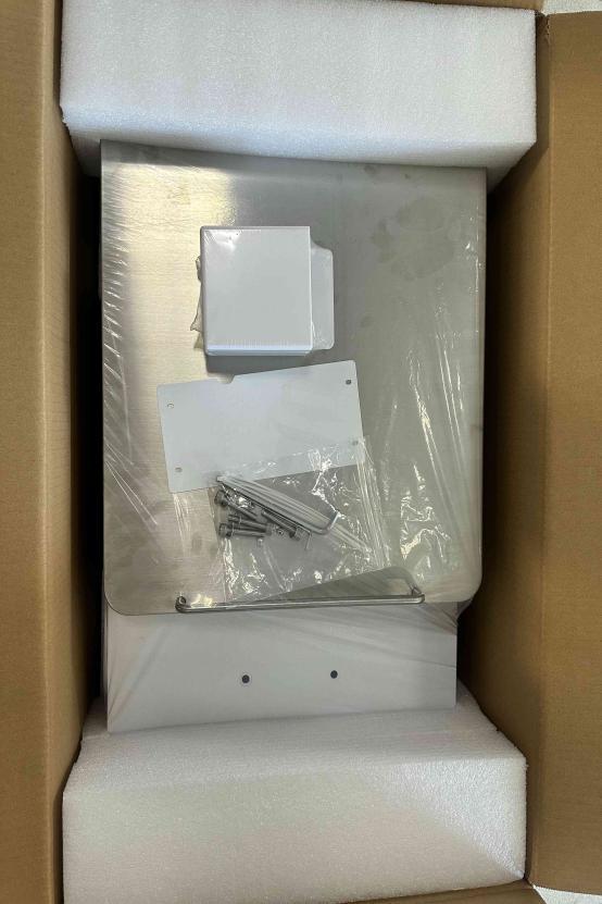连接与固定通讯线